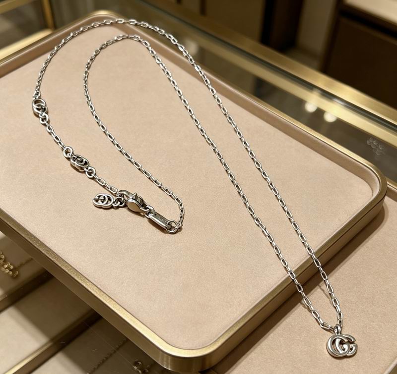 Gucci Necklace 06yxs02